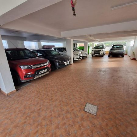 Hotel Plutus Residency Auroville Zewnętrze zdjęcie
