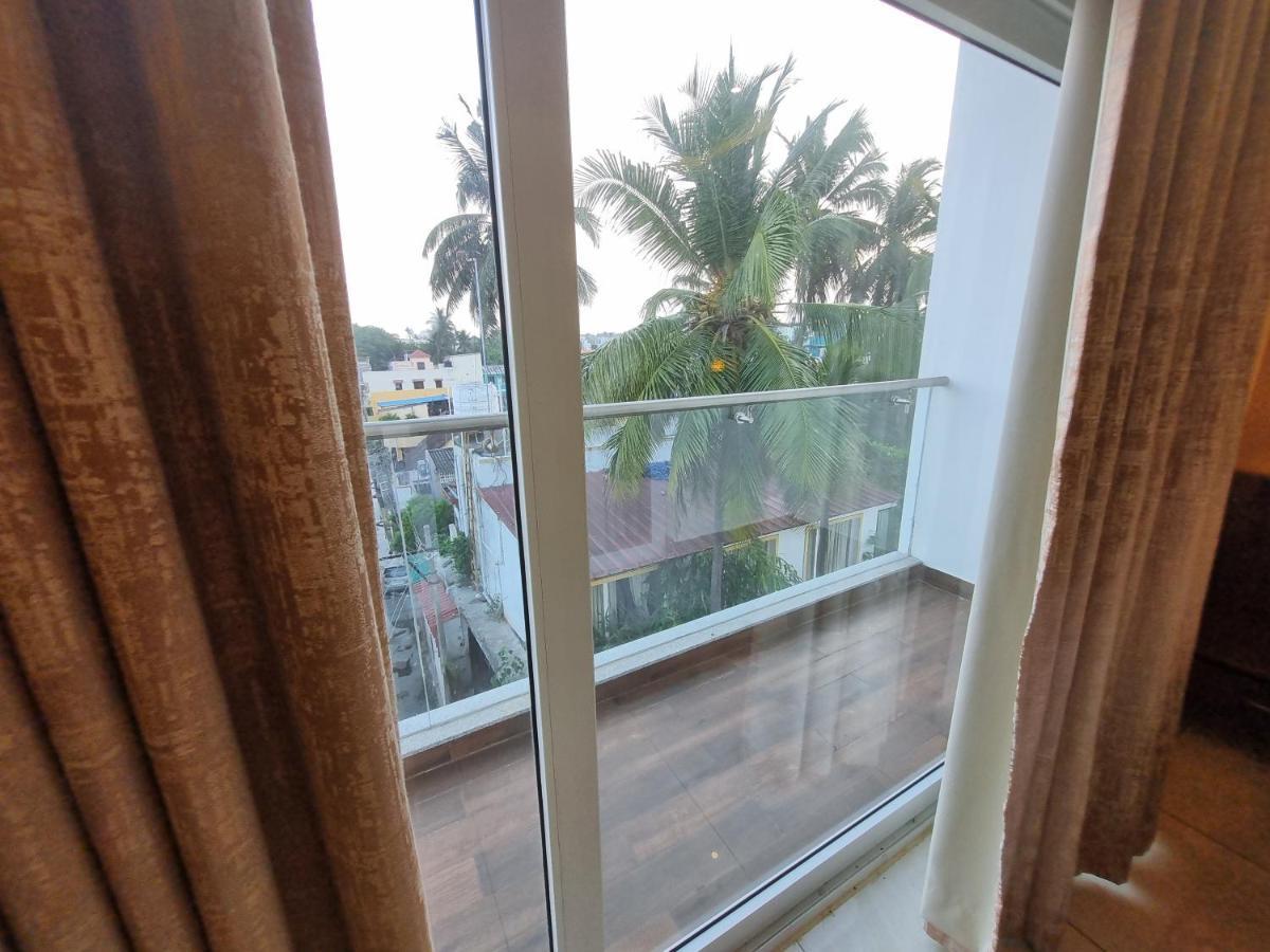Hotel Plutus Residency Auroville Zewnętrze zdjęcie